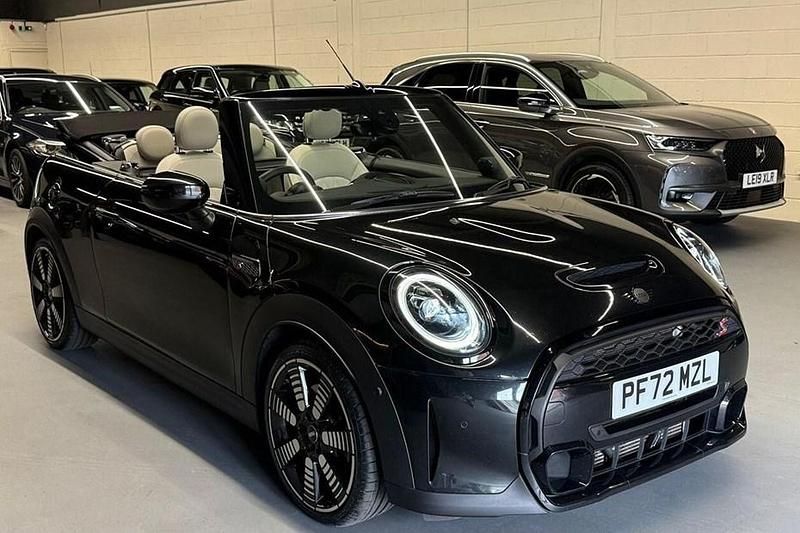 Used 2022 Mini Cooper S Exclusive Hatchback | £20,900 (A bit pricey) - Image 1/1