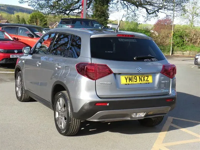 Second-hand Suzuki Vitara SZ-T 111 CP (81 kW) 2019 Gri SUV