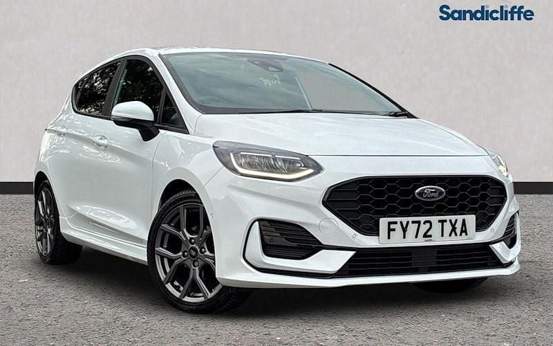 Frozen white (premium paint) Used 2021 Ford Fiesta ST-Line Hatchback | £13,489 (Fair price) - Image 1/4