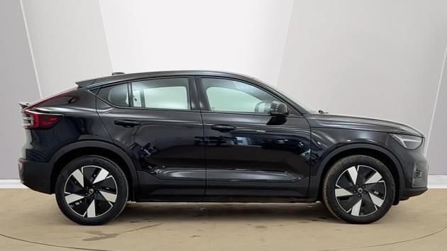 Usado Volvo EC40 Plus 172 kW (235 HP) 2026 SUV