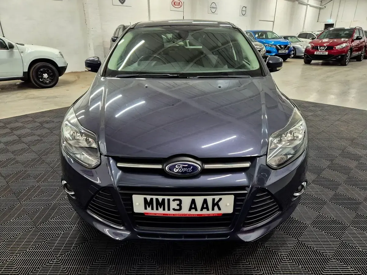 Used Ford Focus Zetec 2013 Grey Hatchback