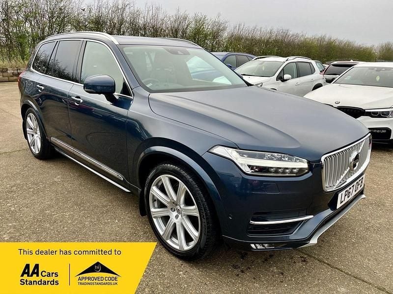 Used Volvo XC90 Inscription 235 HP (172 kW) 2018 Blue SUV