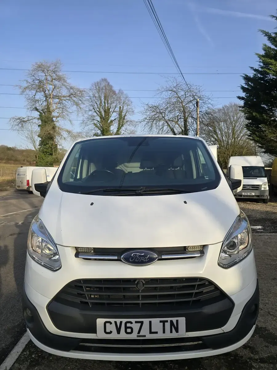 Used Ford Transit Custom Limited 2017 White Van