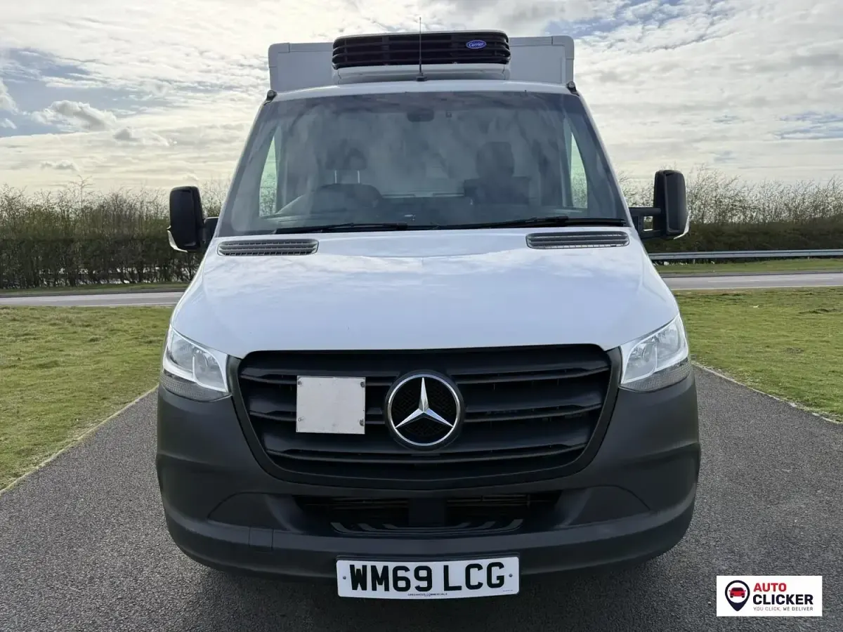 Used Mercedes Sprinter 143 HP (105 kW) 2020 White Van