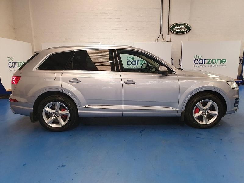 Used Audi Q7 2017 Silver SUV