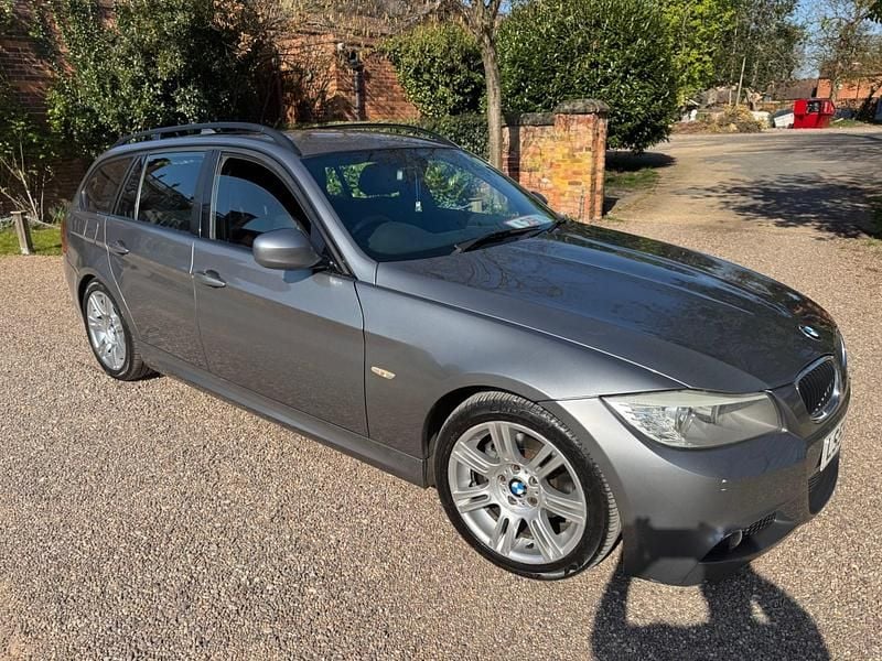 Grey Used 2009 BMW 318 M Sport Estate | £2,595 (Fair price) - Image 1/4