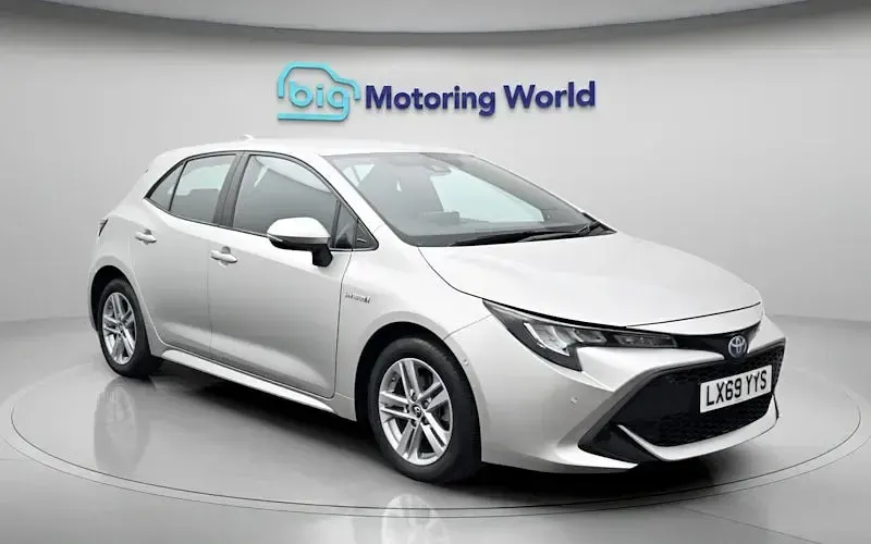 Used Toyota Corolla 122 HP (89 kW) 2022 Hatchback