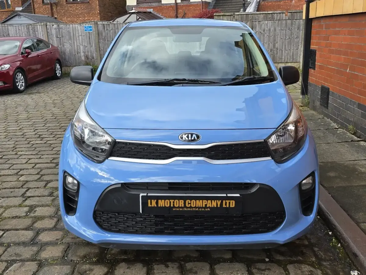 Used Kia Picanto 66 HP (48 kW) 2019 Blue Hatchback
