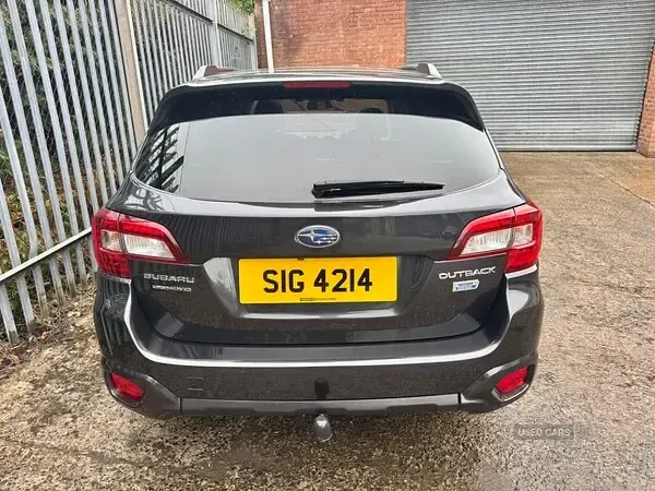 Used Subaru Outback Premium 150 HP (110 kW) 2017 Grey Estate
