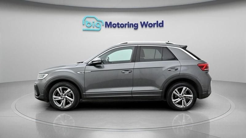 Usado VW T-Roc R-line 148 HP (108 kW) 2023 Cinzento SUV