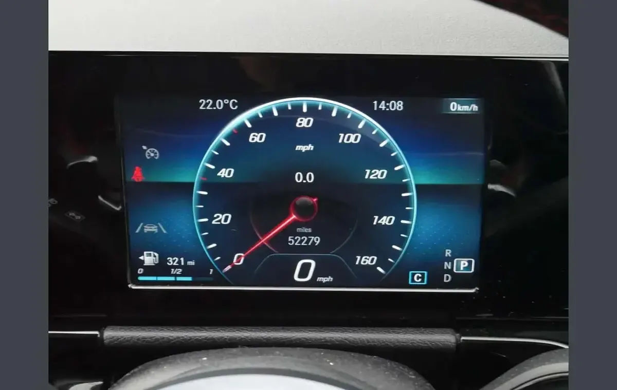 Used Mercedes GLA200 AMG line 147 HP (108 kW) 2021 Grey SUV