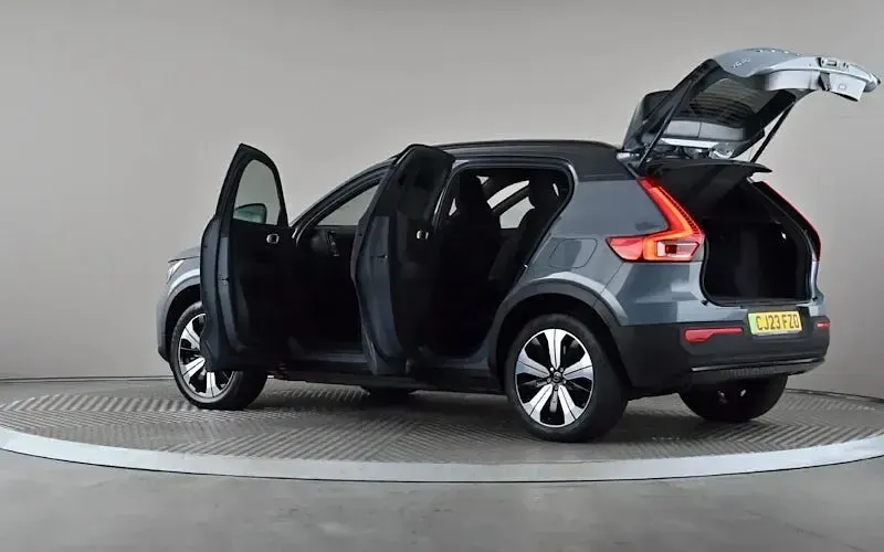 Used Volvo XC40 Plus 169 kW (231 HP) 2023 Grey SUV