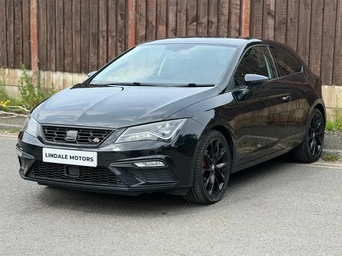 Used Seat Leon FR 150 HP (110 kW) 2017 Black Coupe
