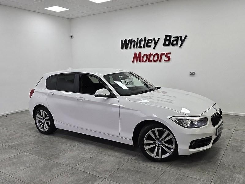 White Used 2016 BMW 118 Sport Line Hatchback | £8,490 (Fair price) - Image 1/4