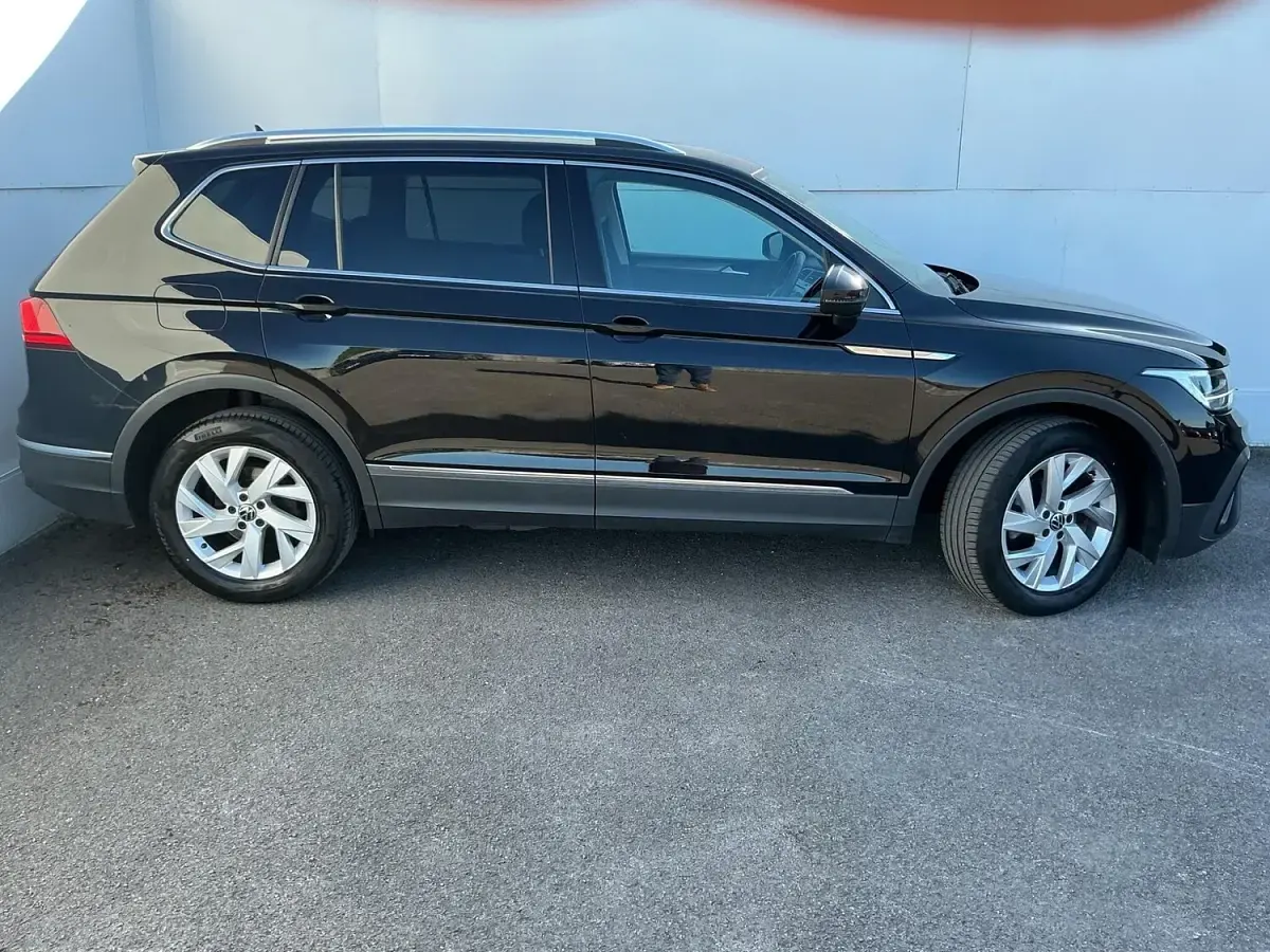 Used VW Tiguan Allspace S 150 HP (110 kW) 2022 Black SUV