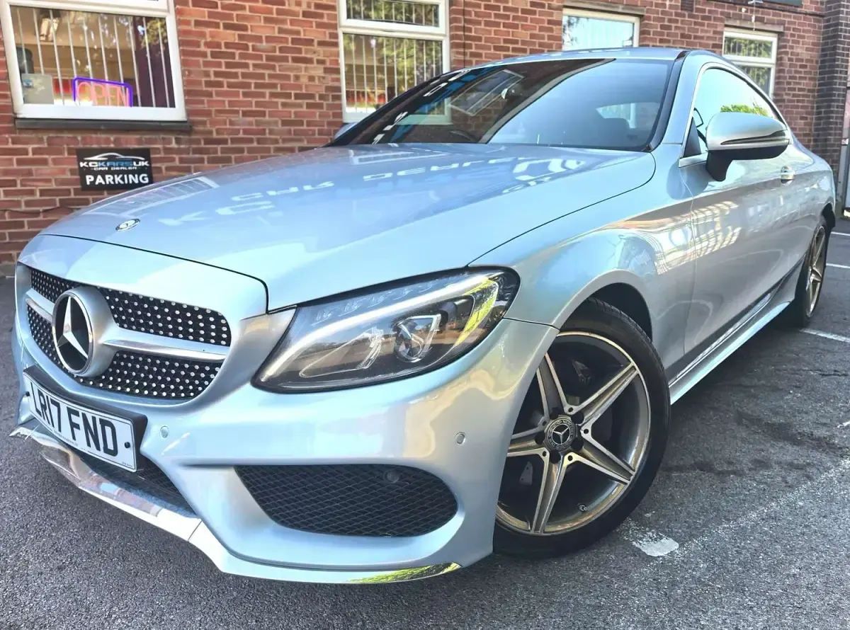 Used Mercedes C220 AMG line 170 HP (125 kW) 2017 Silver Coupe