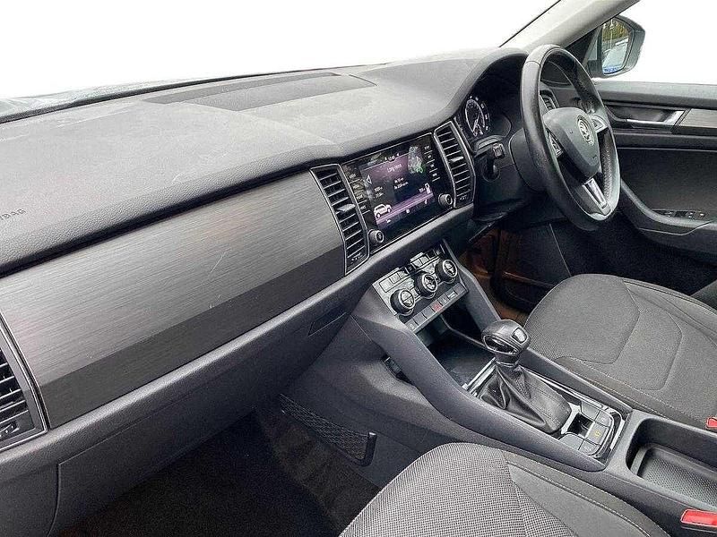 Used Skoda Kodiaq SE 150 HP (110 kW) 2018 Brilliant silver metallic SUV