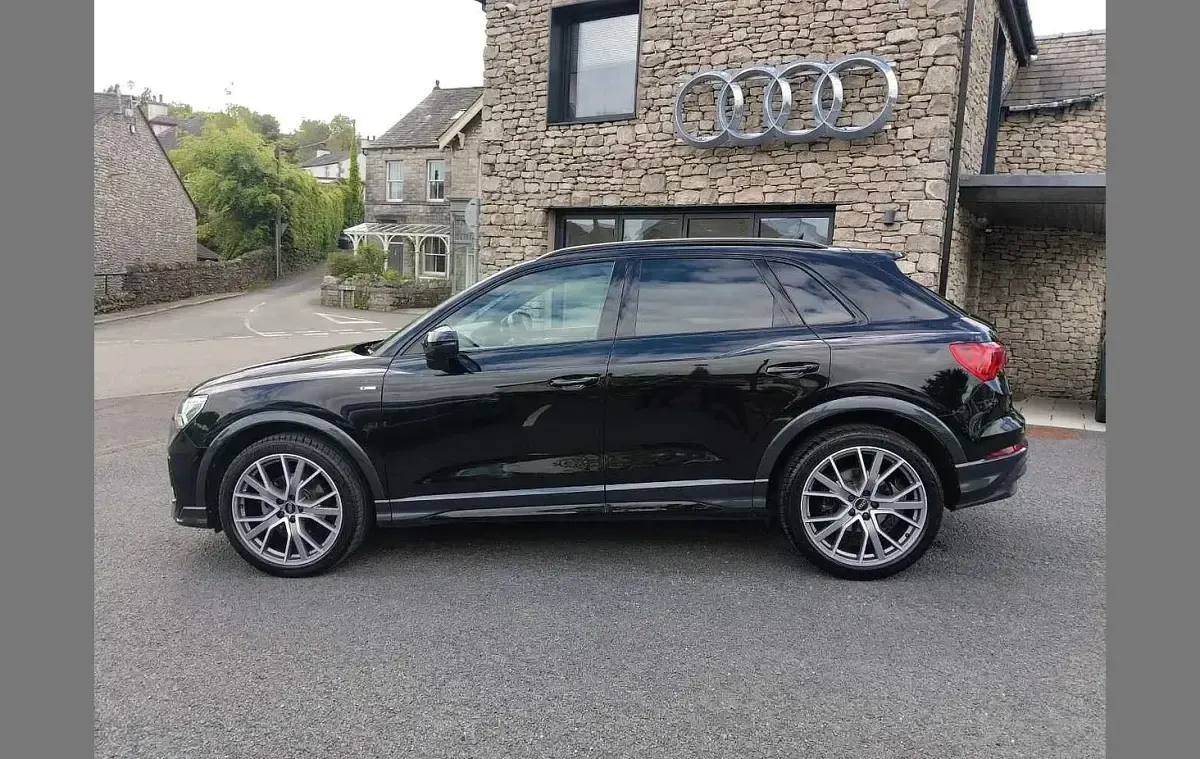Used Audi Q3 Black Edition 150 HP (110 kW) 2024 Black SUV