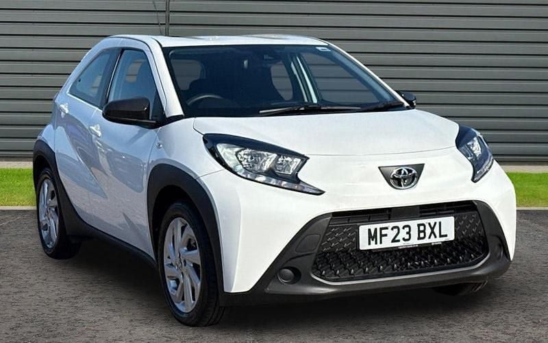Usado Toyota Aygo X PURE 72 CV (52 kW) 2025 SUV