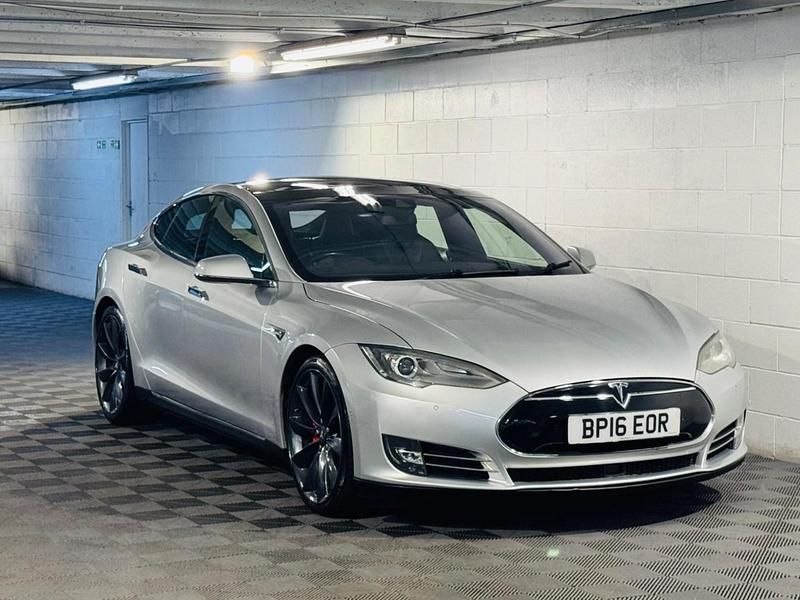 Silver Used 2016 Tesla Model S Hatchback | £13,989 (Fair price) - Image 1/4