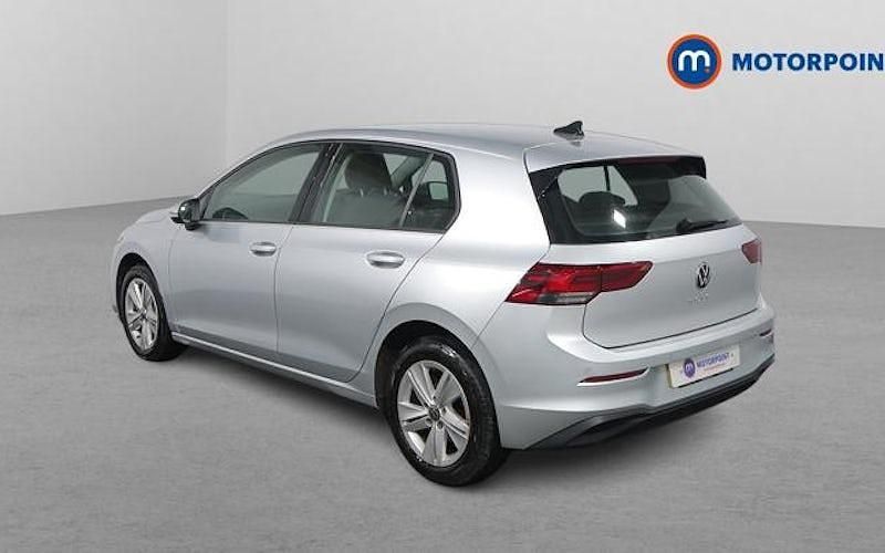 Used VW Golf VIII Life 131 HP (96 kW) 2024 Hatchback