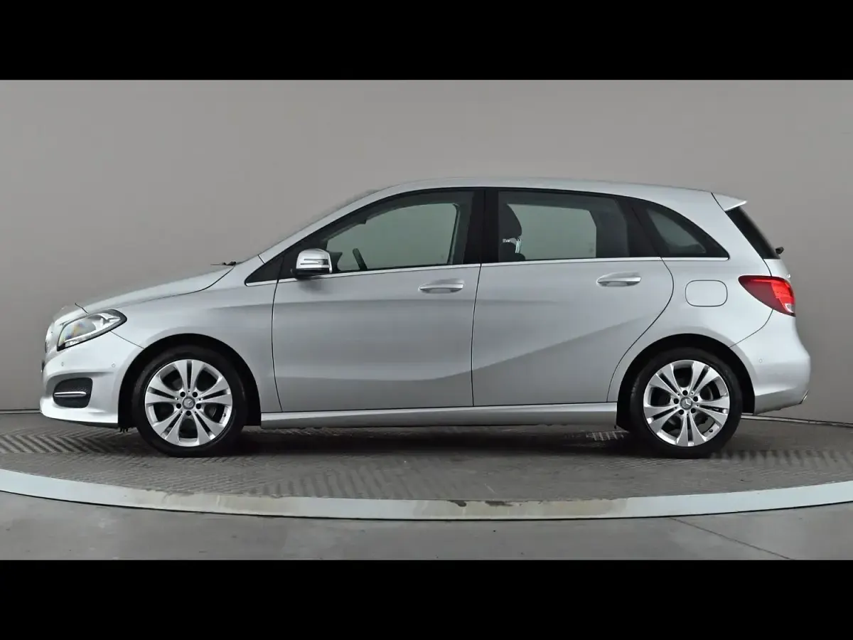 Used Mercedes B200 Executive 2017 Silver Hatchback