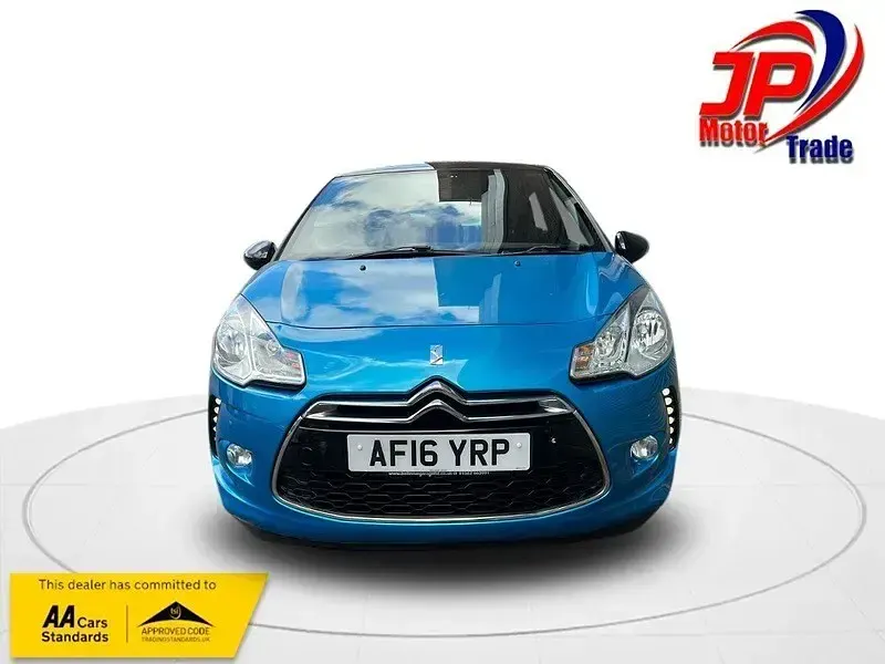 Used DS Automobiles DS3 2016 Blue Hatchback
