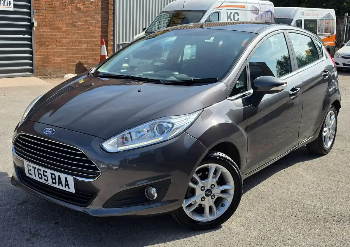 Used Ford Fiesta Zetec 2016 Grey Hatchback