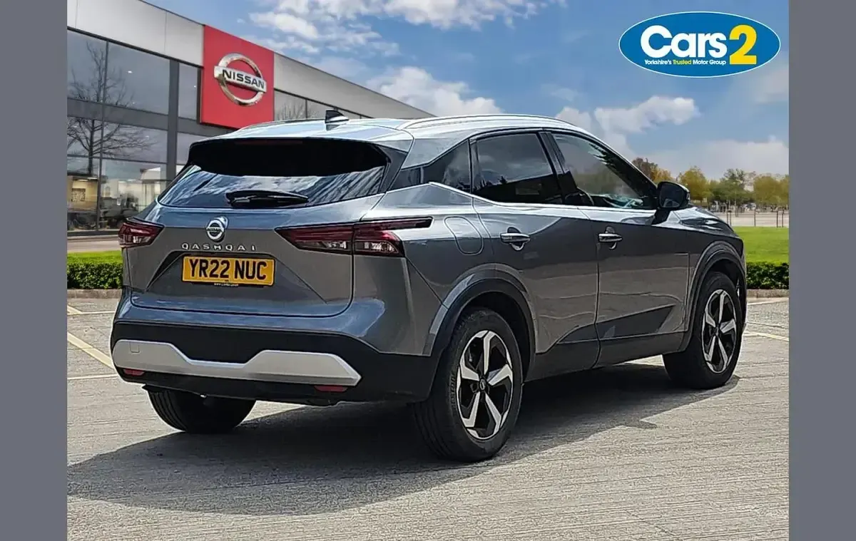 Used Nissan Qashqai N-Connecta 155 HP (114 kW) 2022 Grey SUV