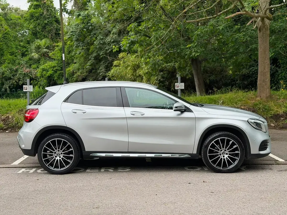 Used Mercedes GLA180 AMG line 2019 Silver SUV