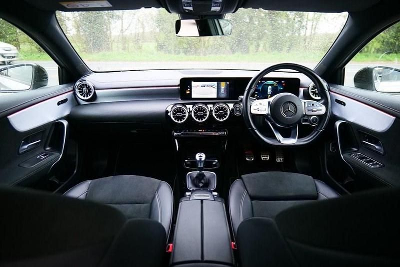 Used Mercedes A200 Executive 163 HP (119 kW) 2021 Silver Sedan