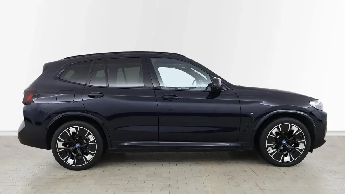 Used BMW iX3 M Sport 207 kW (282 HP) 2022 Black SUV