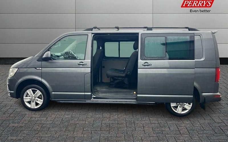 Used VW Transporter Highline 204 HP (150 kW) 2019 Van