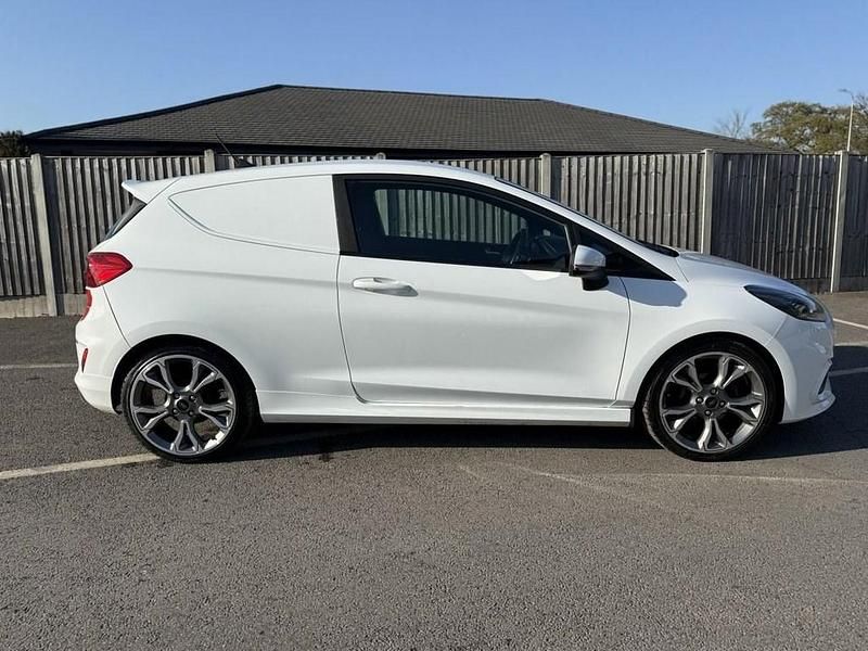 Used Ford Fiesta Sport 2021 White Hatchback