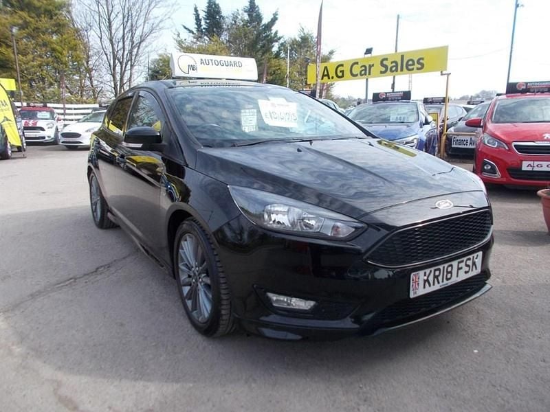 Used Ford Focus ST-Line 140 HP (102 kW) 2018 Black Hatchback