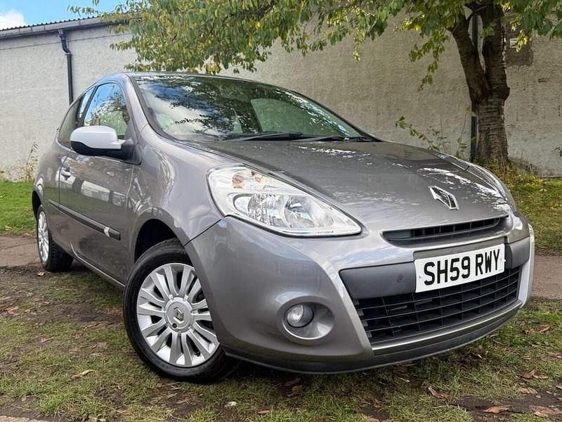 Grey Used 2009 Renault Clio II Hatchback | £3,995 (Expensive) - Image 1/4