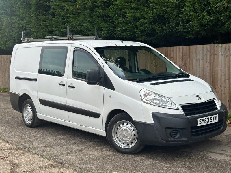 White Used 2013 Peugeot Expert Van | £4,995 (Expensive) - Image 1/4