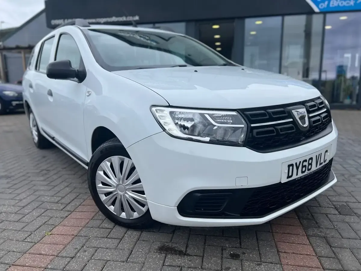 Used Dacia Logan MCV Essentiel 2018 White Estate