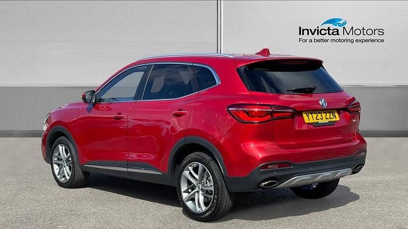 Used MG HS Exclusive 162 HP (119 kW) 2023 Red SUV