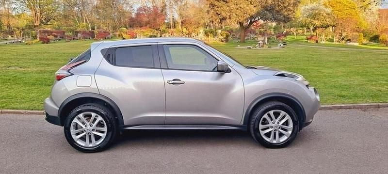 Used Nissan Juke N-Connecta 110 HP (80 kW) 2016 Silver SUV
