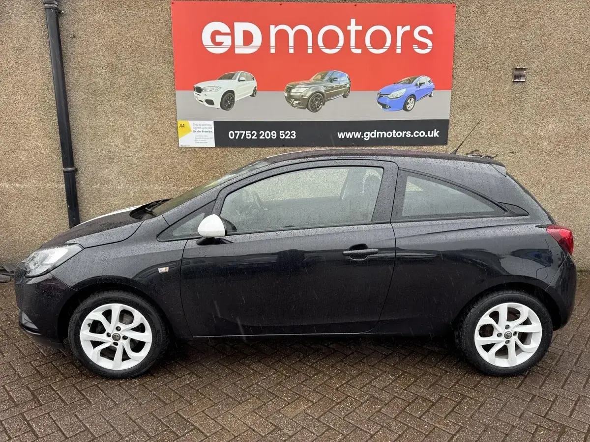 Used Vauxhall Astra Excite 115 HP (84 kW) 2015 Grey Hatchback