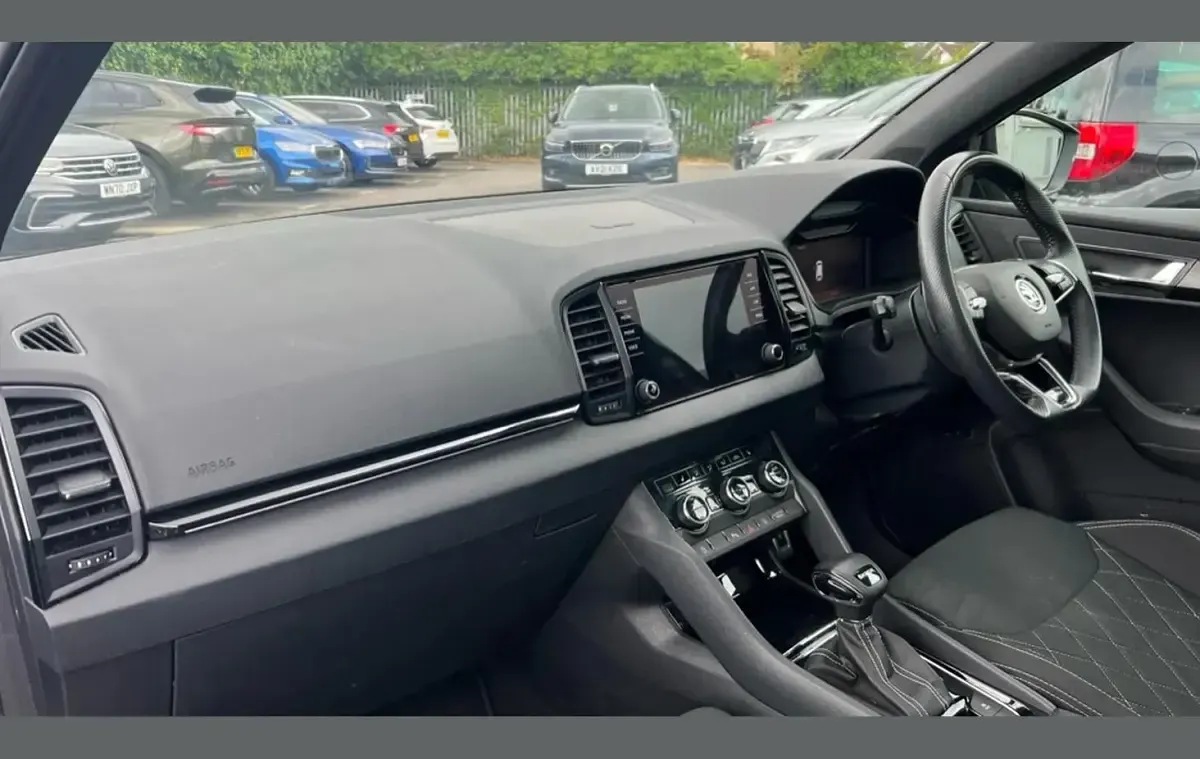 Used Skoda Karoq SportLine 150 HP (110 kW) 2023 Black SUV