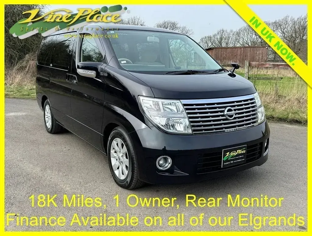 Usado Nissan Elgrand 2007 Negro Monovolumen