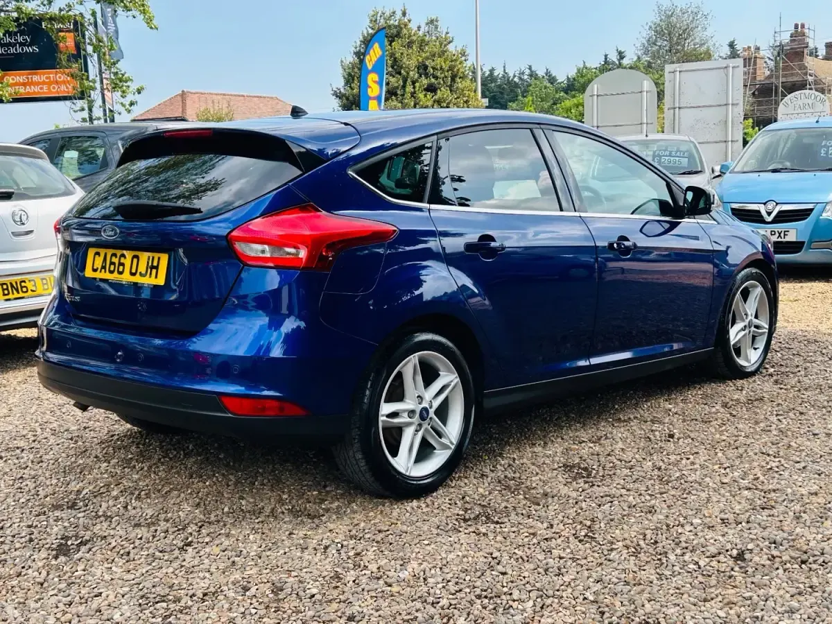 Usado Ford Focus Titanium 2016 Azul Citadino