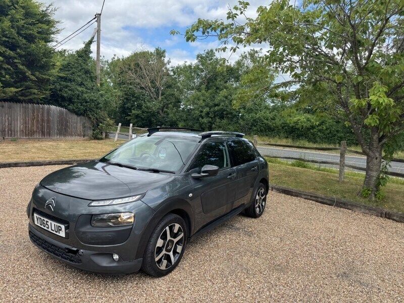 Grey Used 2015 Citroën C4 Cactus Flair Hatchback | £1,491 (Super price) - Image 1/4