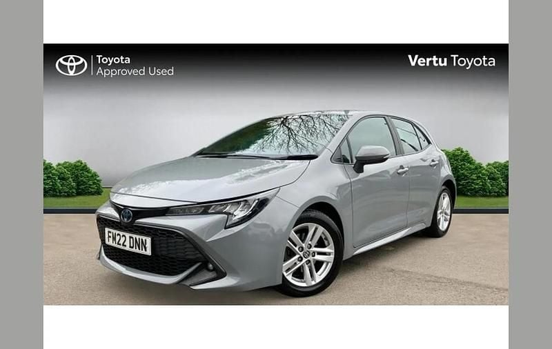 Used Toyota Corolla 122 HP (89 kW) 2022 Grey Hatchback