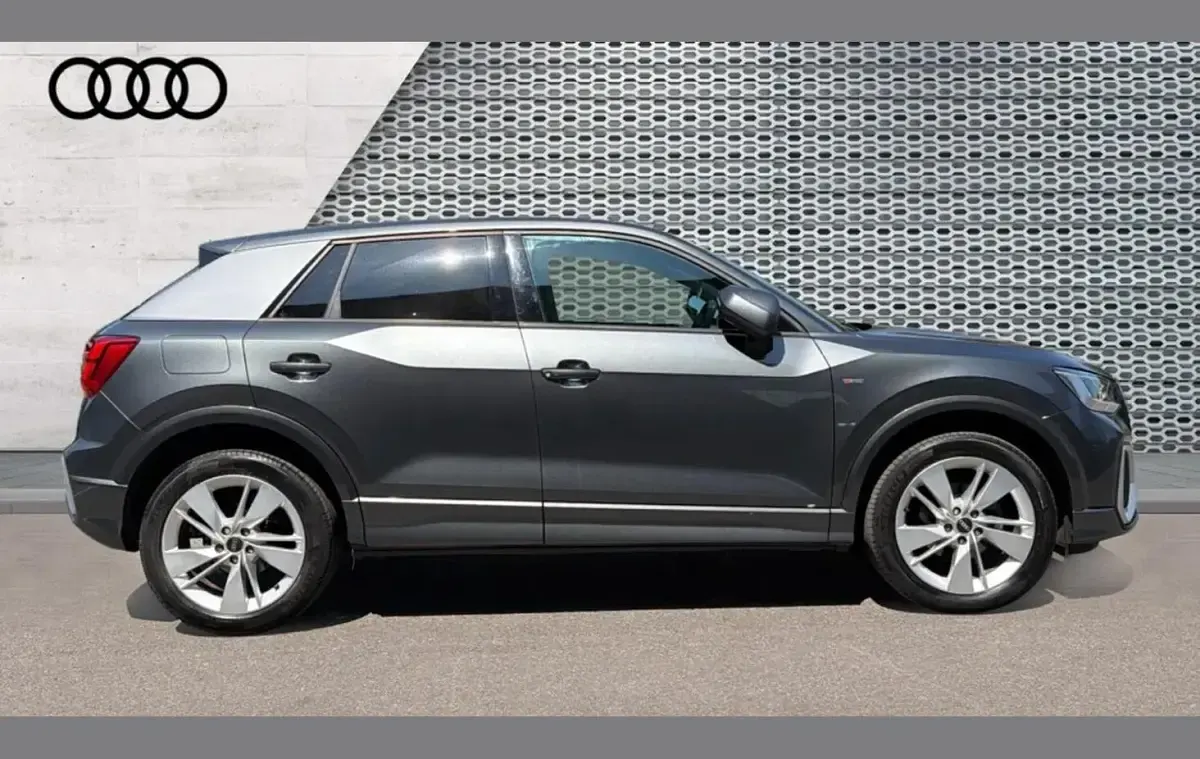 Used Audi Q2 S-Line 147 HP (108 kW) 2024 Grey SUV