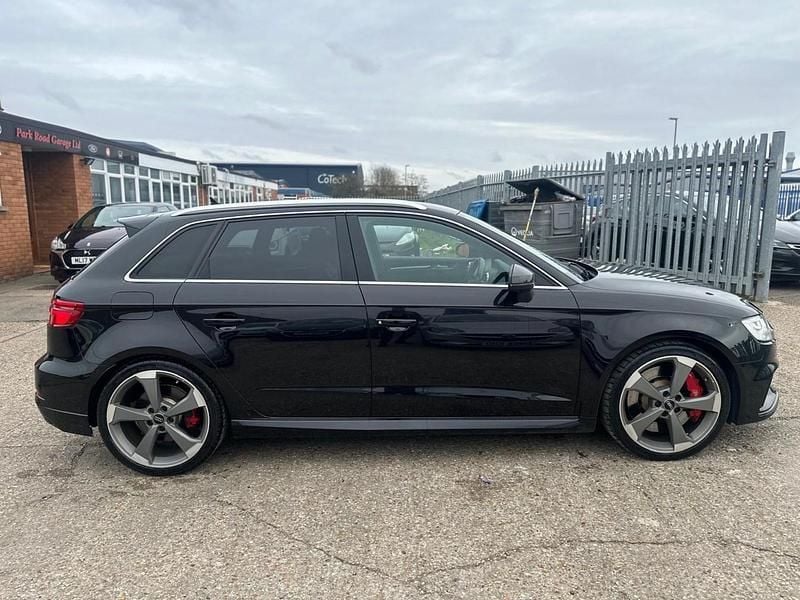 Used Audi RS3 400 HP (294 kW) 2018 Black Sedan