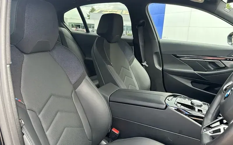 Used BMW 520 M Sport 208 HP (152 kW) 2025 Black Sedan