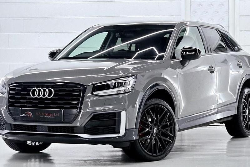 Used Audi Q2 Comfort 150 HP (110 kW) 2018 Grey SUV